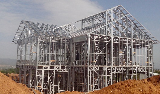 “鋅”價格瘋漲，對輕鋼房屋的影響有多大？