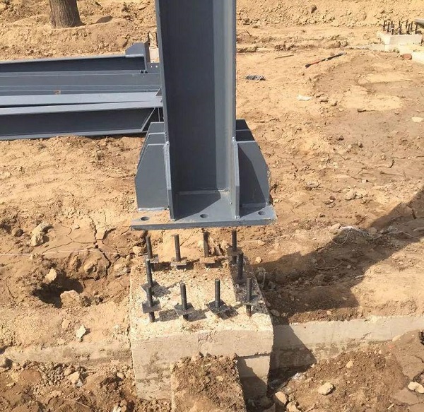 太原鋼結構工程施工中螺栓孔錯位的處理